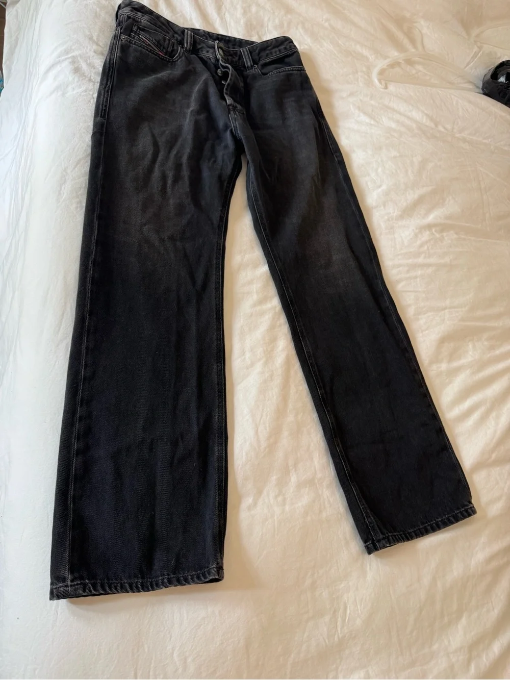 Diesel straight leg